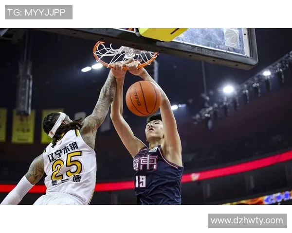 2017年CBA深圳队与八一队精彩对决回顾及赛后分析